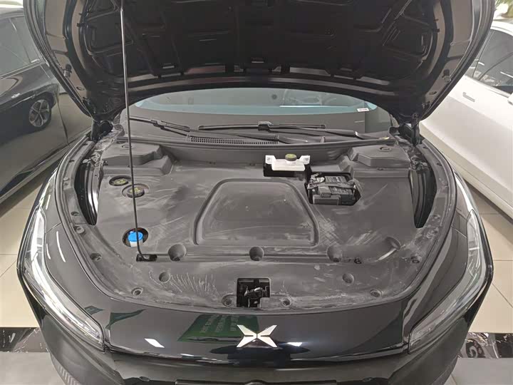 Фото 20 - XPeng Mona M03