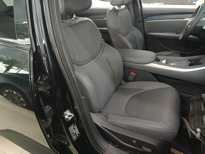 Фото 25 - XPeng Mona M03