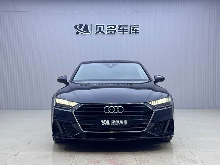 Фото 2 - Audi A7