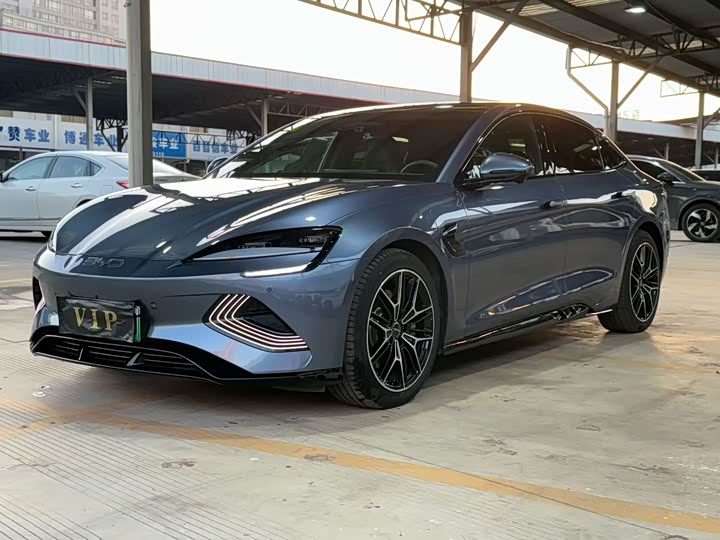 Фото 1 - BYD Seal