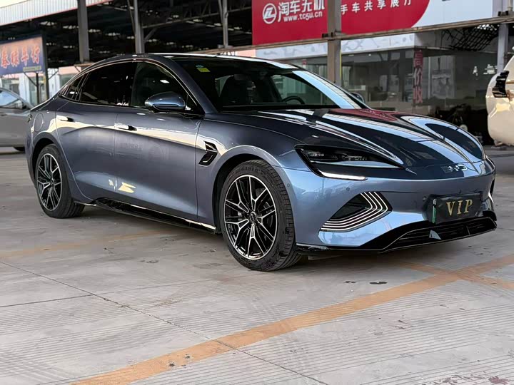 Фото 3 - BYD Seal