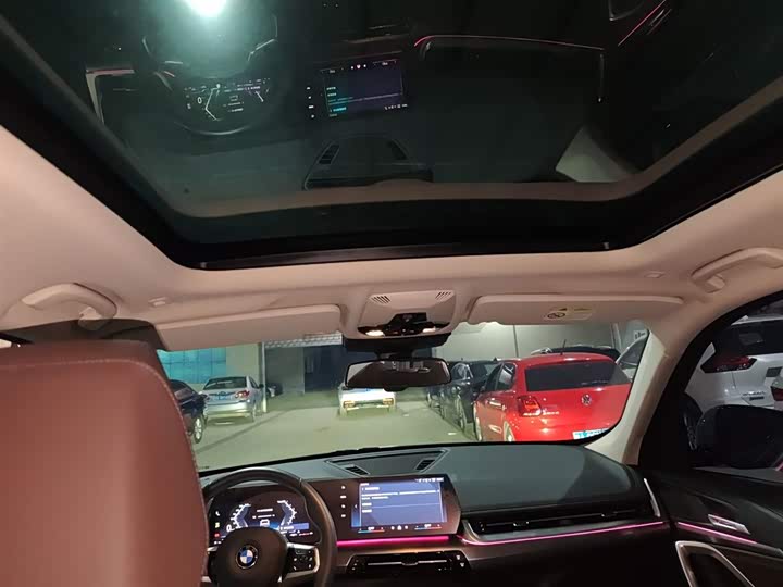 Фото 18 - BMW X1