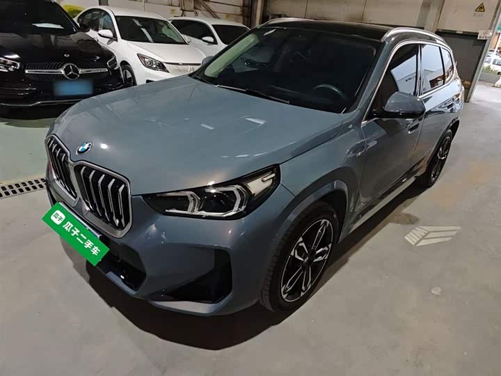 Фото 2 - BMW X1