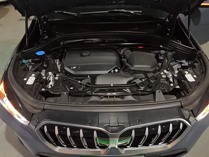 Фото 20 - BMW X1