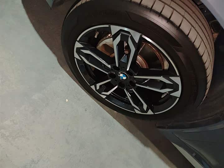 Фото 23 - BMW X1