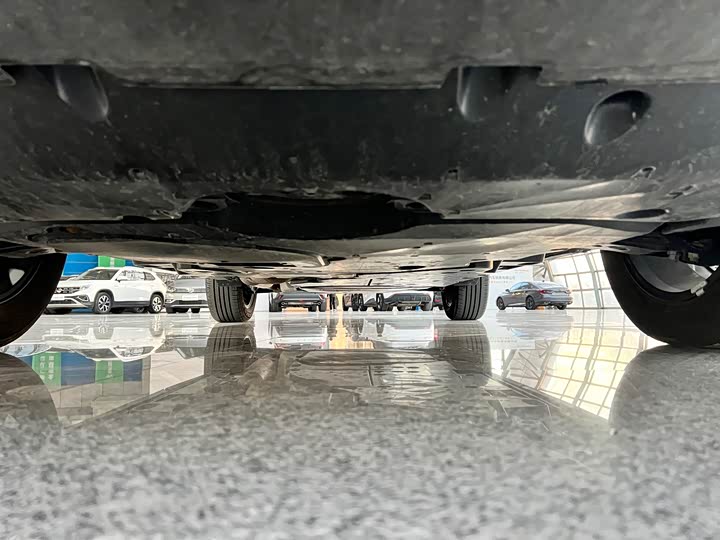 Фото 15 - Toyota Wildlander