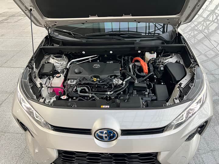 Фото 19 - Toyota Wildlander