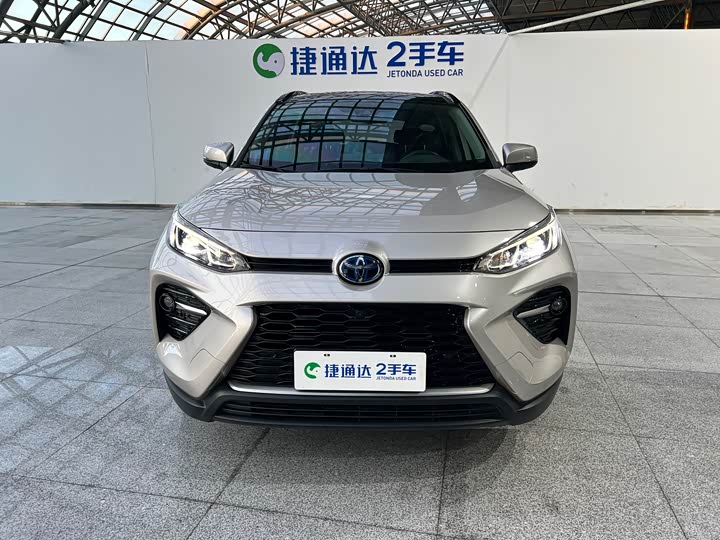 Фото 2 - Toyota Wildlander