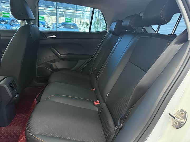 Фото 10 - Volkswagen Tacqua