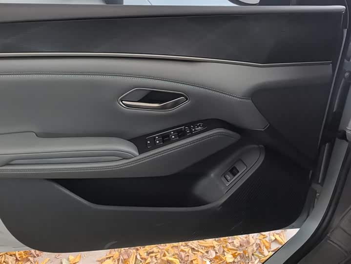 Фото 7 - BYD Qin L