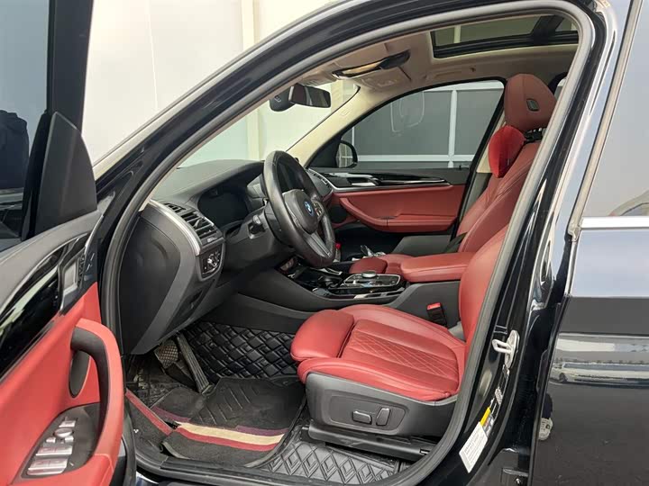 Фото 6 - BMW iX3