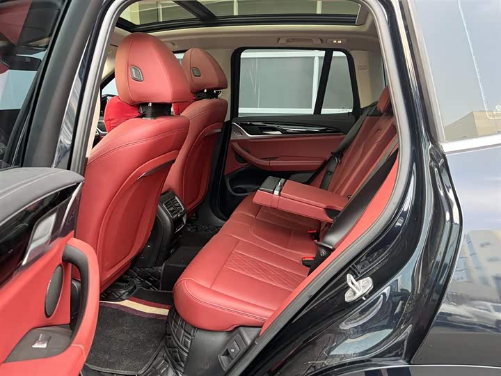 Фото 7 - BMW iX3