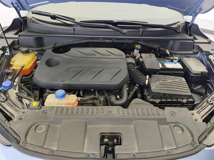 Фото 10 - Changan UNI-T