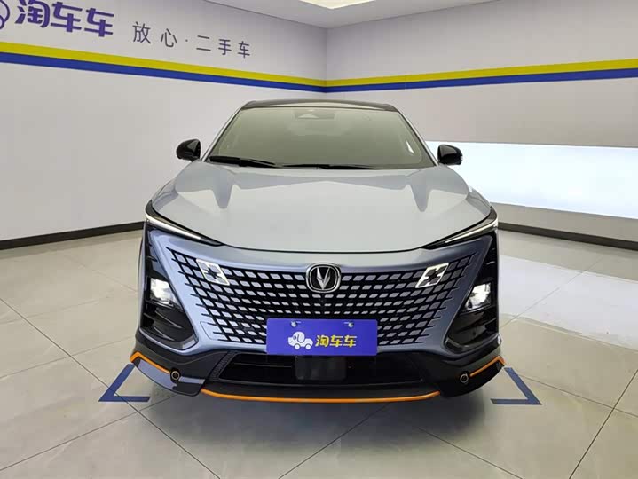 Фото 2 - Changan UNI-T