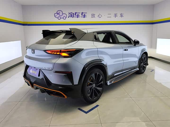 Фото 3 - Changan UNI-T