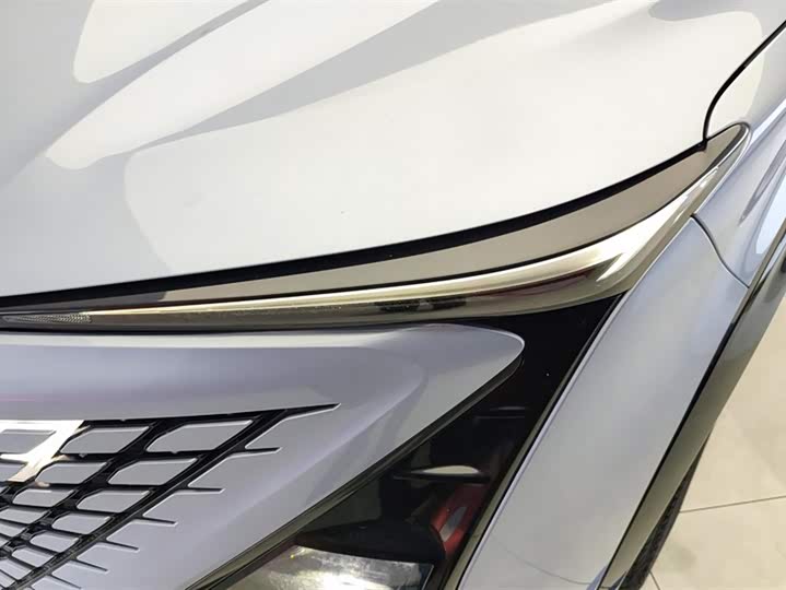 Фото 5 - Changan UNI-T