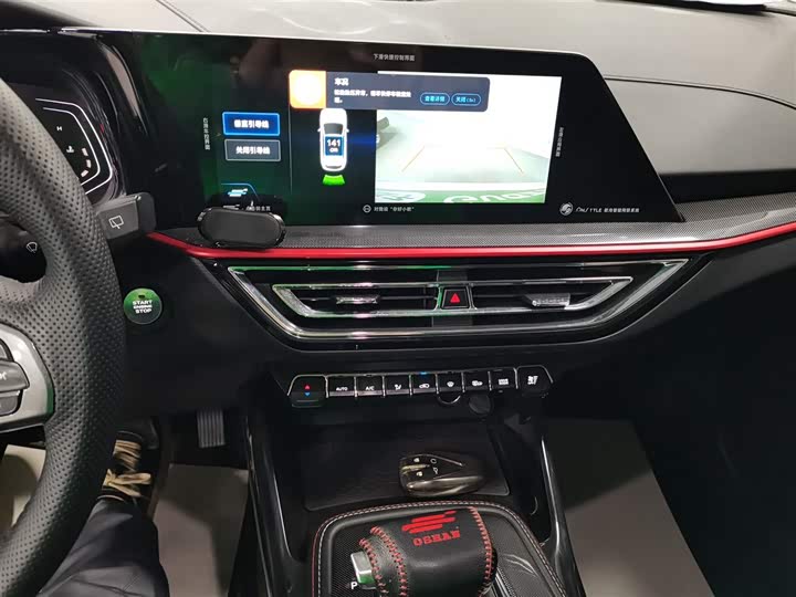 Фото 13 - Changan Oshan X5