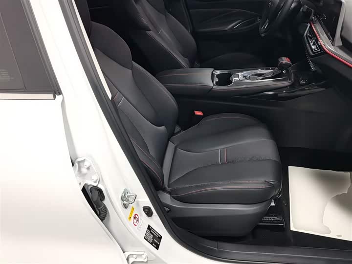 Фото 25 - Changan Oshan X5