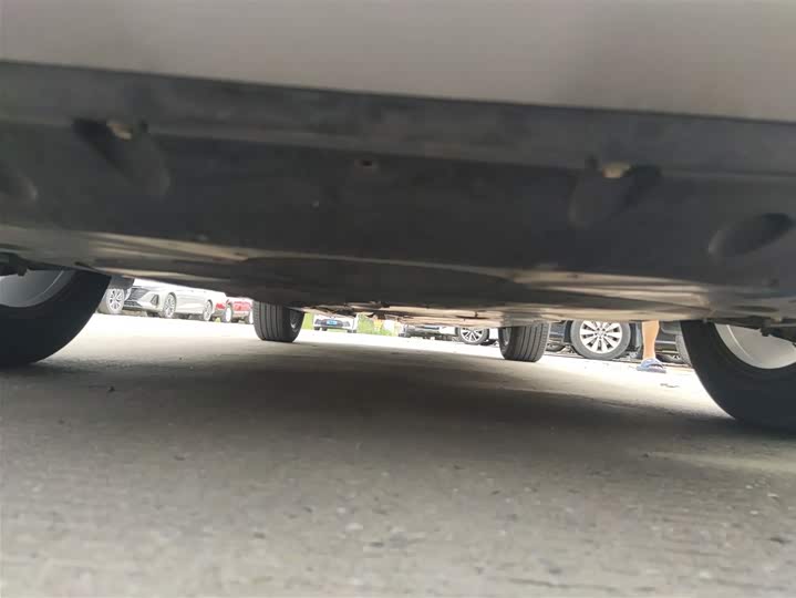 Фото 20 - Toyota RAV4