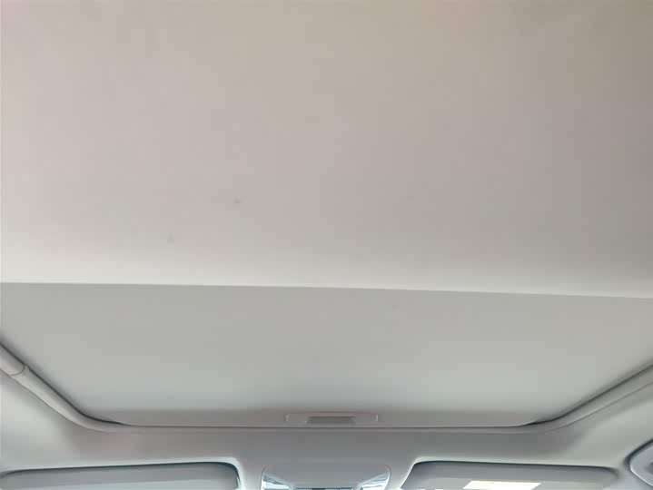 Фото 9 - Toyota RAV4