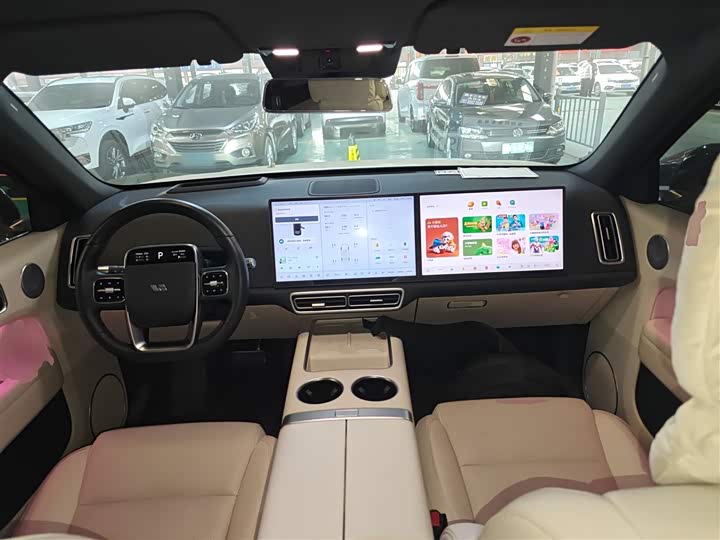 Фото 10 - LiXiang L6