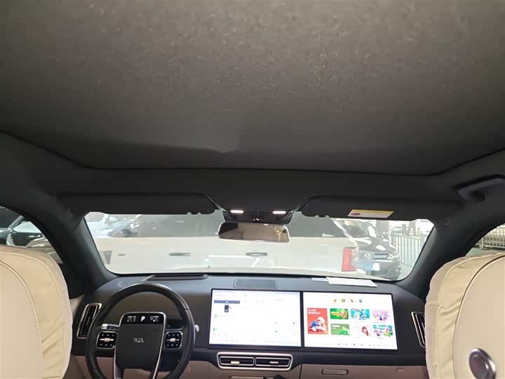 Фото 18 - LiXiang L6