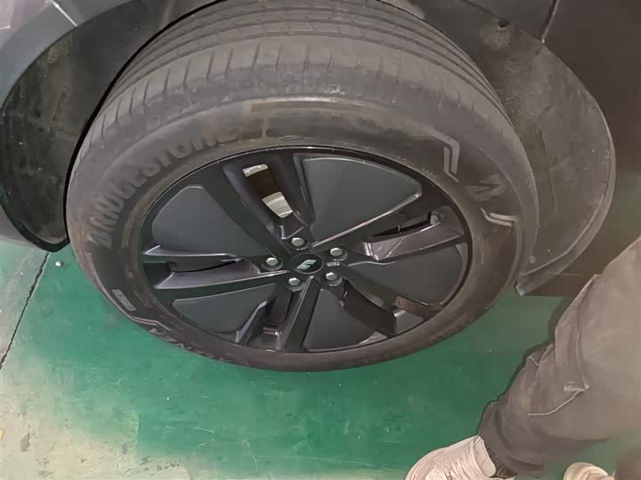 Фото 26 - LiXiang L6