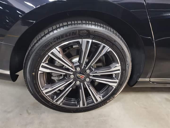 Фото 26 - Hongqi H9