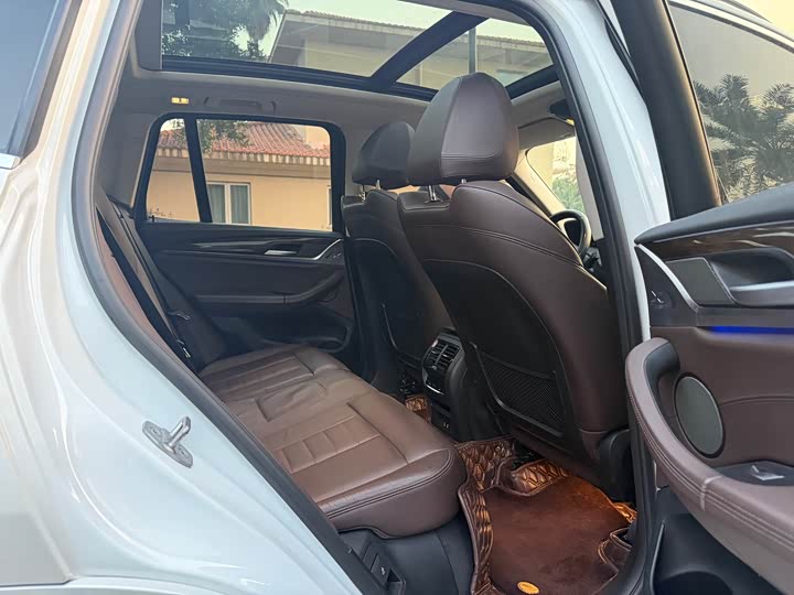 Фото 14 - BMW X3