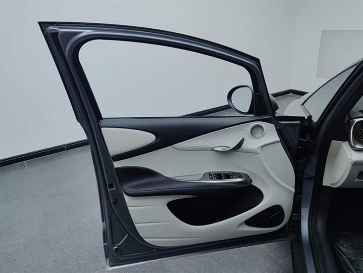 Фото 7 - BYD Dolphin