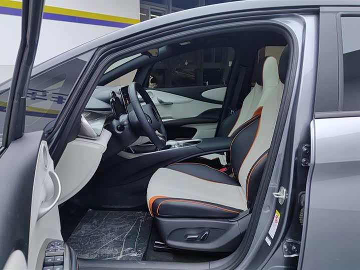 Фото 9 - BYD Dolphin