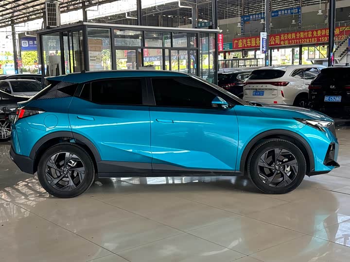 Фото 28 - GAC Trumpchi GS3