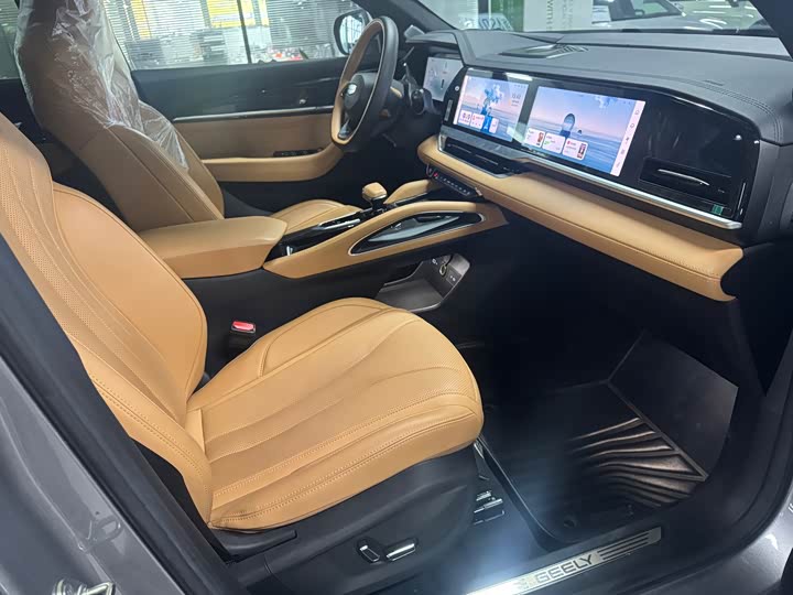 Фото 14 - Geely Monjaro Thor Hybrid