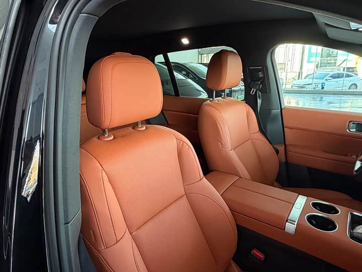 Фото 7 - LiXiang L6