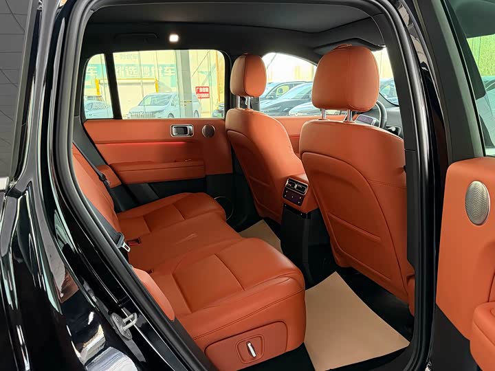 Фото 8 - LiXiang L6