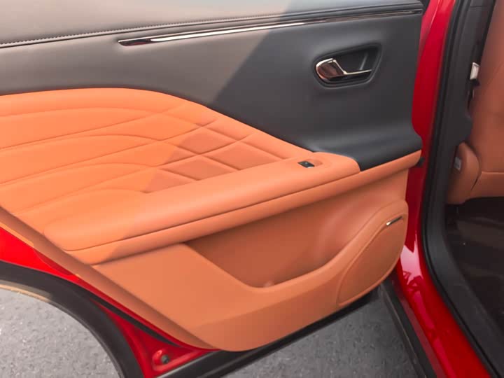 Фото 29 - GAC Aion V