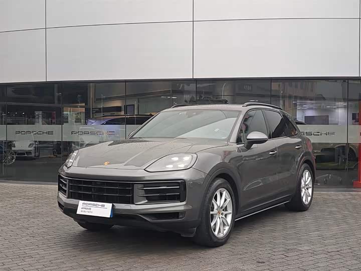 Фото 1 - Porsche Cayenne