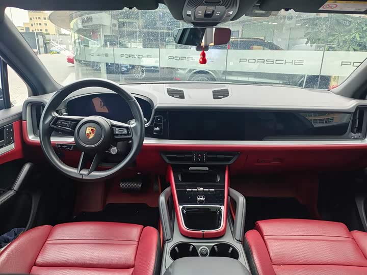 Фото 13 - Porsche Cayenne