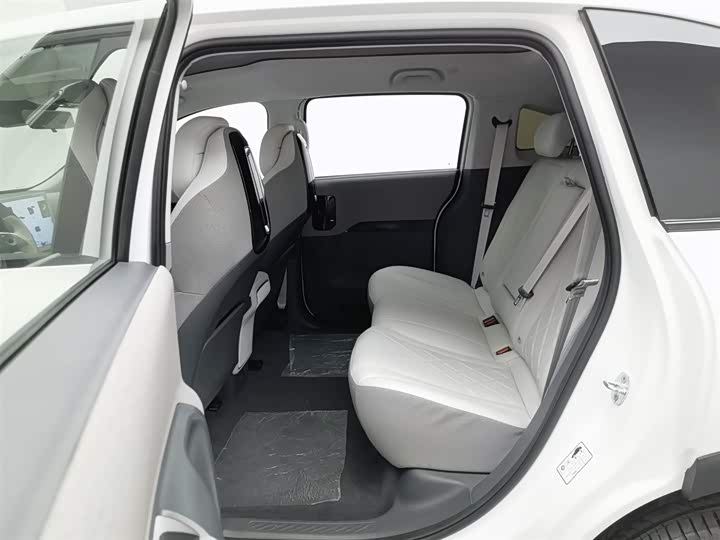 Фото 15 - BAIC Arcfox Kaola S