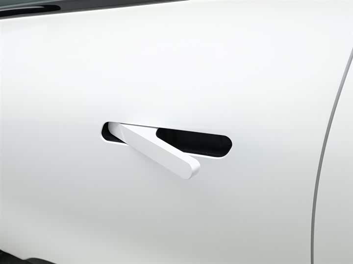 Фото 18 - BAIC Arcfox Kaola S