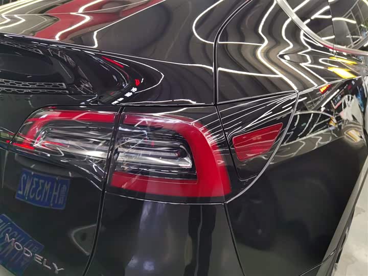 Фото 29 - Tesla Model Y