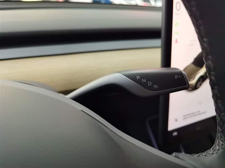 Фото 7 - Tesla Model Y