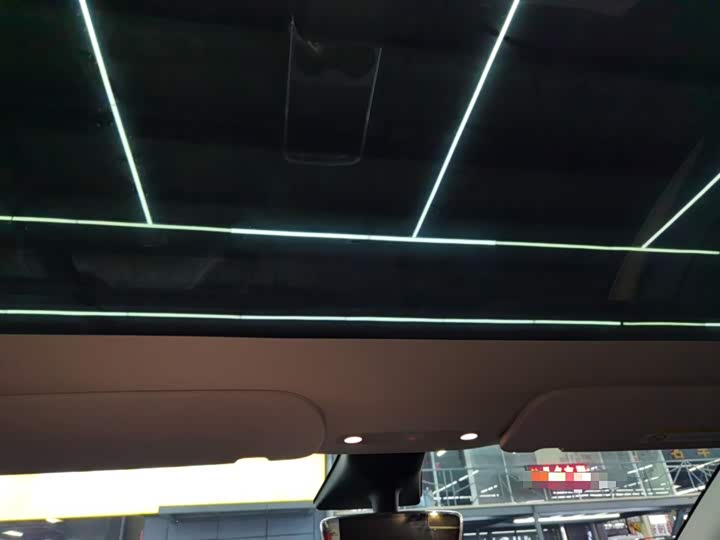 Фото 9 - Tesla Model Y