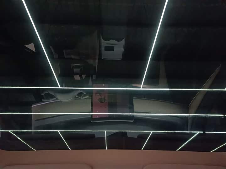 Фото 9 - Tesla Model Y