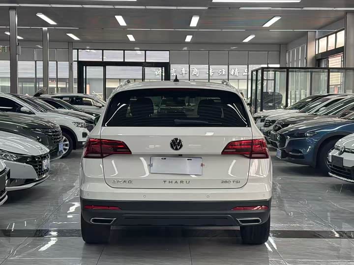 Фото 10 - Volkswagen Tharu