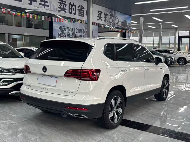 Фото 12 - Volkswagen Tharu