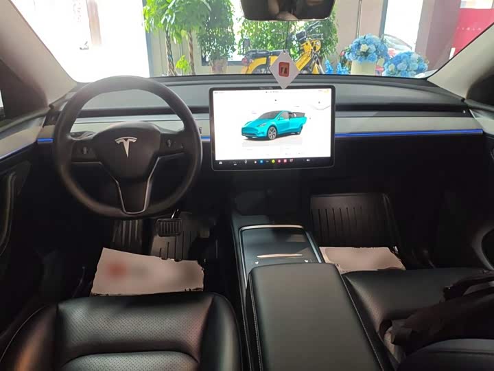 Фото 9 - Tesla Model Y