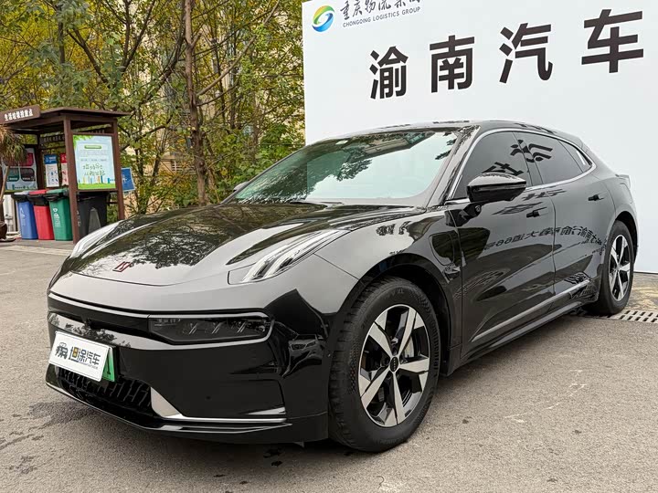 Фото 1 - Zeekr 001