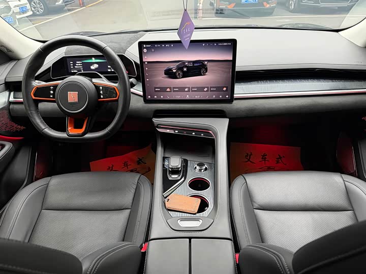 Фото 8 - Zeekr 001