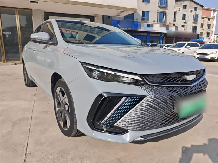 Фото 4 - Geely Emgrand L Hi·P Hybrid